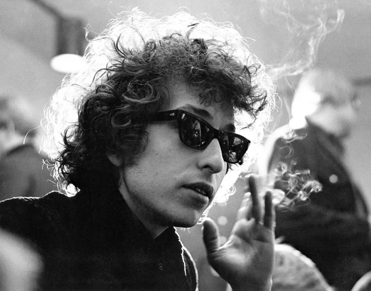 This image is about the iconic singer Bob Dylan