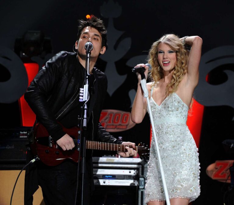 This image is about Taylor swift and John Mayer