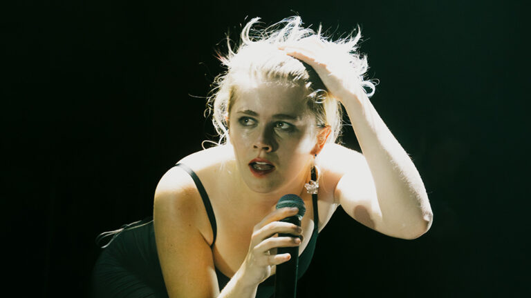 This image is about the singer Zaho de Sagazan