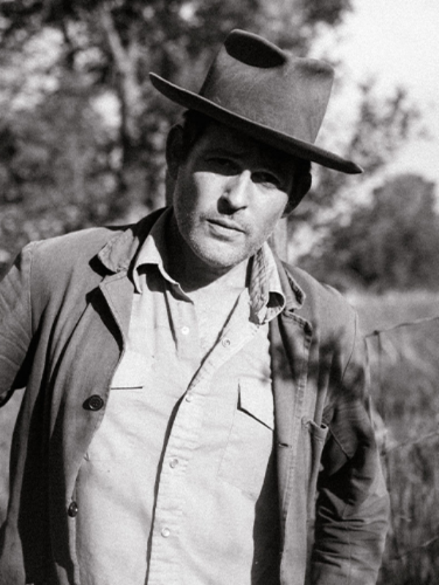 10 Quick Facts About Gregory Alan Isakov