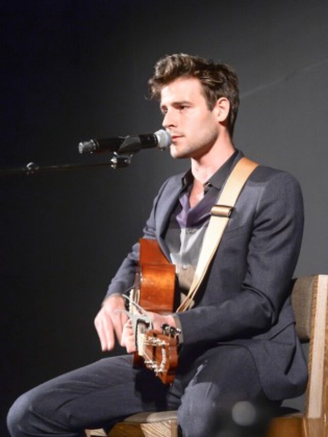 10 Fascinating Facts About Roo Panes