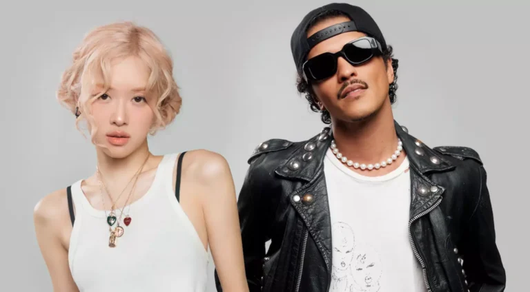 This image is about Rose and Bruno Mars